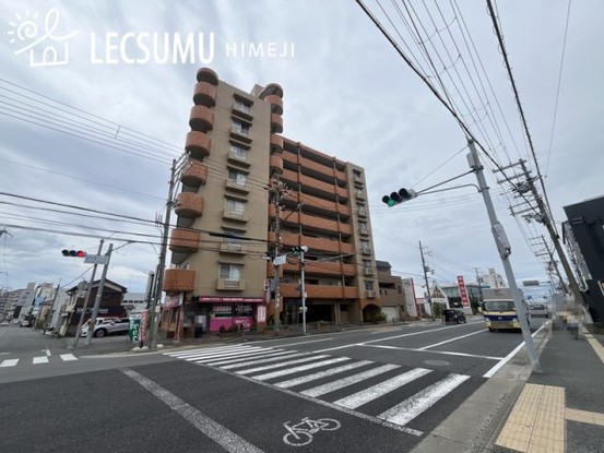 apartment 兵庫県姫路市網干区新在家
地図を見る
