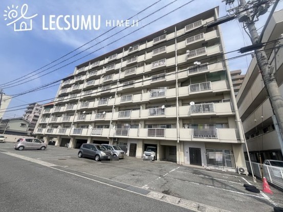 apartment 兵庫県姫路市土山３丁目
地図を見る