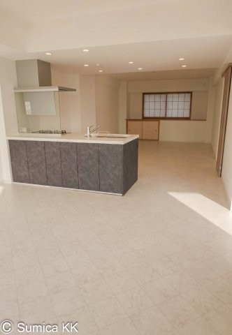 apartment 和歌山県和歌山市毛見
地図を見る