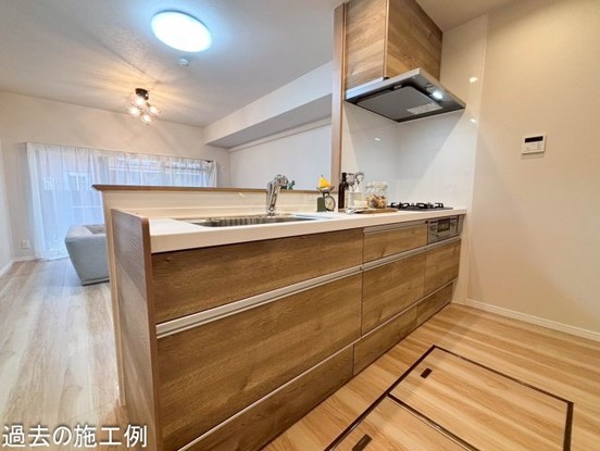 apartment 和歌山県和歌山市新中通４丁目
地図を見る