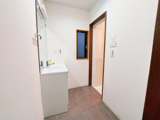 detached 神奈川県藤沢市湘南台２丁目7-12 門倉第2湘南台ビル2F