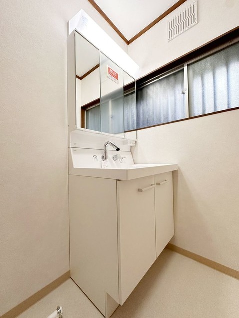 detached 神奈川県藤沢市湘南台２丁目7-12 門倉第2湘南台ビル2F