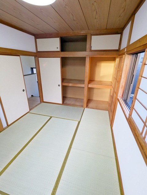 detached 神奈川県藤沢市湘南台２丁目7-12 門倉第2湘南台ビル2F
