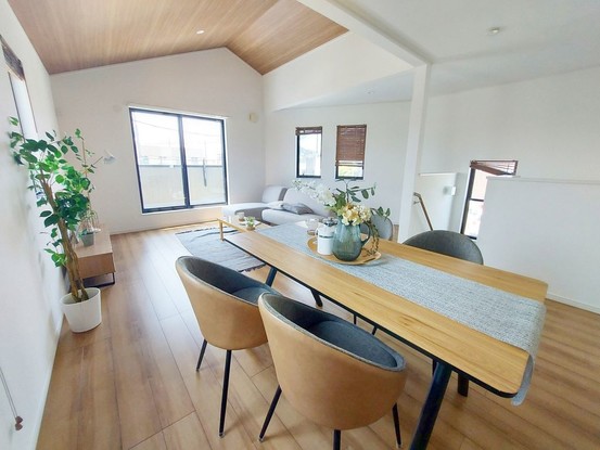 detached 神奈川県藤沢市湘南台２丁目7-12 門倉第2湘南台ビル2F