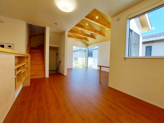 detached 神奈川県藤沢市湘南台２丁目7-12 門倉第2湘南台ビル2F