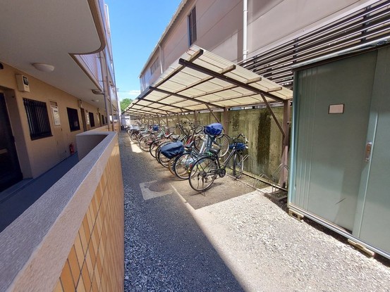 apartment 神奈川県藤沢市湘南台２丁目7-12 門倉第2湘南台ビル2F