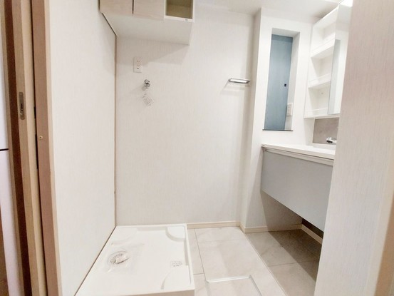 apartment 神奈川県藤沢市湘南台２丁目7-12 門倉第2湘南台ビル2F
