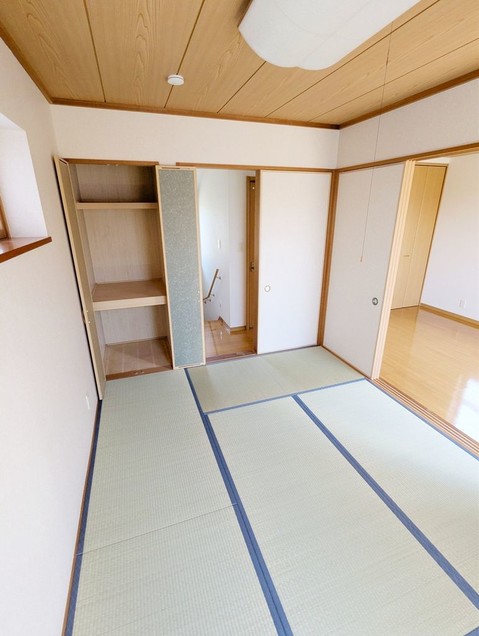 detached 神奈川県藤沢市湘南台２丁目7-12 門倉第2湘南台ビル2F