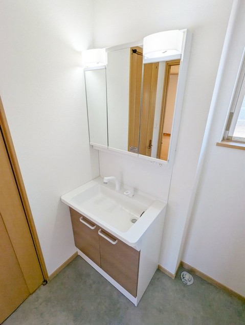 detached 神奈川県藤沢市湘南台２丁目7-12 門倉第2湘南台ビル2F