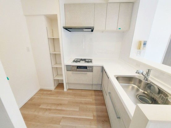 apartment 神奈川県藤沢市湘南台２丁目7-12 門倉第2湘南台ビル2F