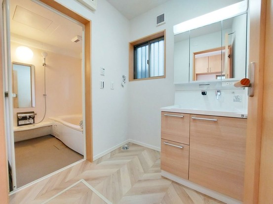 detached 神奈川県藤沢市湘南台２丁目7-12 門倉第2湘南台ビル2F