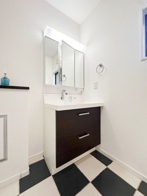 detached 神奈川県藤沢市湘南台２丁目7-12 門倉第2湘南台ビル2F