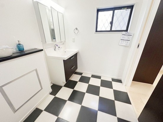 detached 神奈川県藤沢市湘南台２丁目7-12 門倉第2湘南台ビル2F