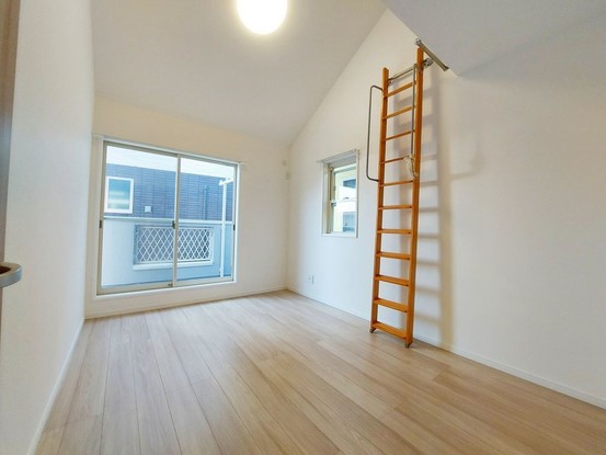 detached 神奈川県藤沢市湘南台２丁目7-12 門倉第2湘南台ビル2F