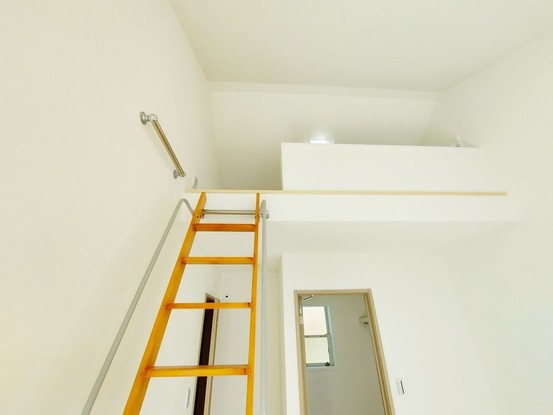 detached 神奈川県藤沢市湘南台２丁目7-12 門倉第2湘南台ビル2F