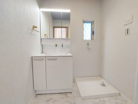 detached 神奈川県藤沢市湘南台２丁目7-12 門倉第2湘南台ビル2F