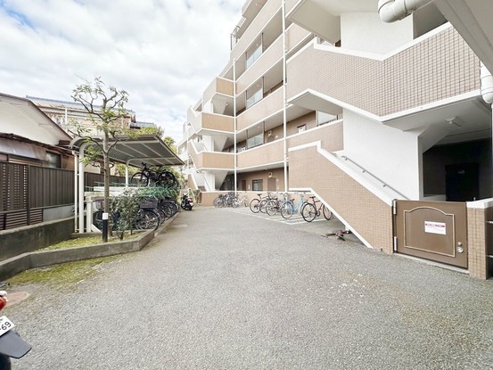 apartment 神奈川県藤沢市湘南台２丁目7-12 門倉第2湘南台ビル2F