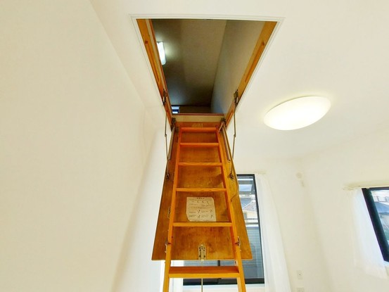 detached 神奈川県藤沢市湘南台２丁目7-12 門倉第2湘南台ビル2F