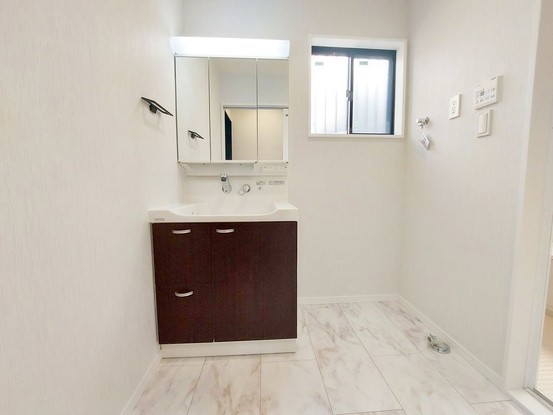 detached 神奈川県藤沢市湘南台２丁目7-12 門倉第2湘南台ビル2F