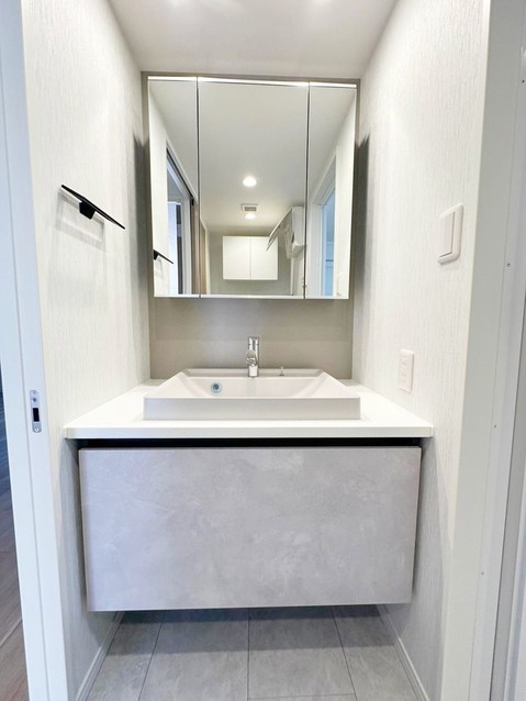 apartment 神奈川県藤沢市湘南台２丁目7-12 門倉第2湘南台ビル2F