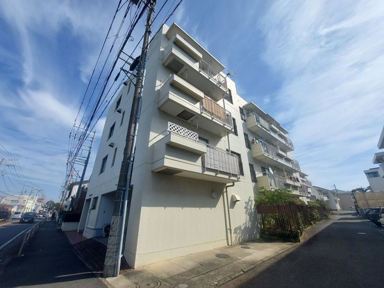 apartment 神奈川県藤沢市湘南台２丁目7-12 門倉第2湘南台ビル2F