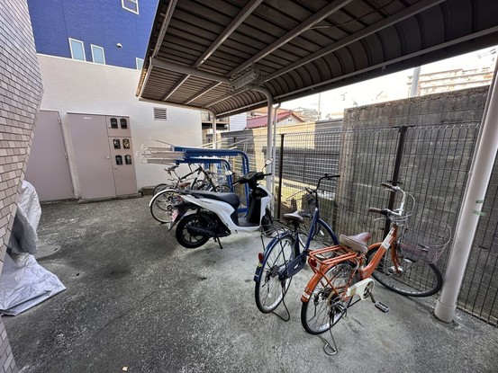 apartment 神奈川県藤沢市湘南台２丁目7-12 門倉第2湘南台ビル2F