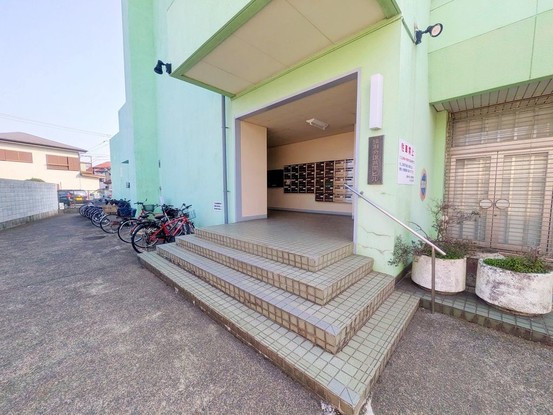 apartment 神奈川県藤沢市湘南台２丁目7-12 門倉第2湘南台ビル2F