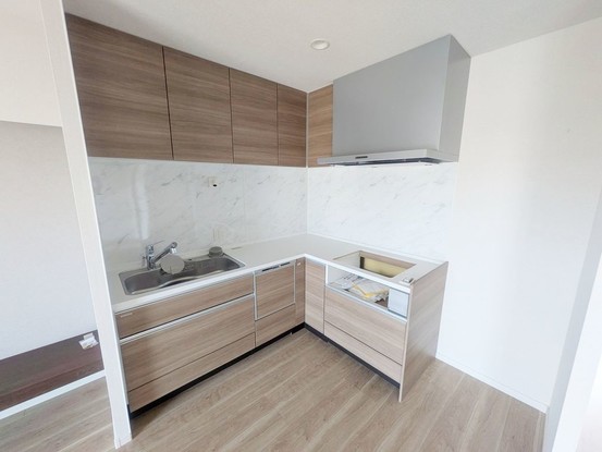apartment 神奈川県藤沢市湘南台２丁目7-12 門倉第2湘南台ビル2F