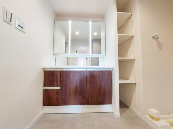 apartment 神奈川県藤沢市湘南台２丁目7-12 門倉第2湘南台ビル2F