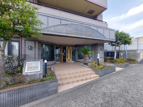 apartment 神奈川県藤沢市湘南台２丁目7-12 門倉第2湘南台ビル2F