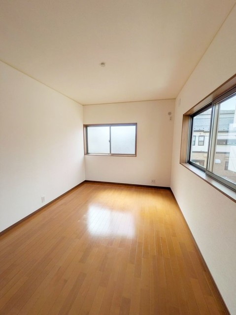 detached 神奈川県藤沢市湘南台２丁目7-12 門倉第2湘南台ビル2F