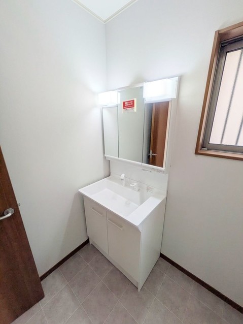 detached 神奈川県藤沢市湘南台２丁目7-12 門倉第2湘南台ビル2F