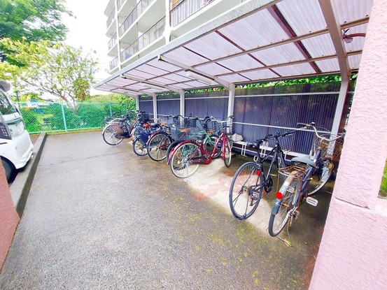 apartment 神奈川県藤沢市湘南台２丁目7-12 門倉第2湘南台ビル2F