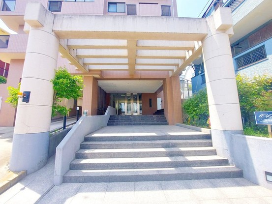apartment 神奈川県藤沢市湘南台２丁目7-12 門倉第2湘南台ビル2F