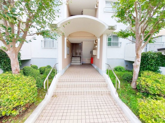 apartment 神奈川県藤沢市湘南台２丁目7-12 門倉第2湘南台ビル2F