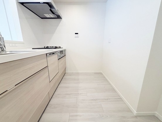 apartment 神奈川県藤沢市湘南台２丁目7-12 門倉第2湘南台ビル2F