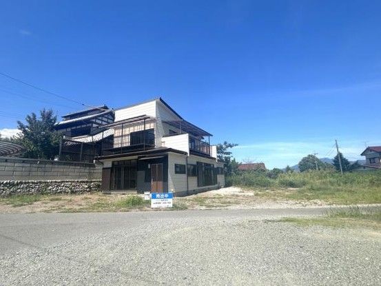 detached 群馬県北群馬郡吉岡町大字小倉
地図を見る