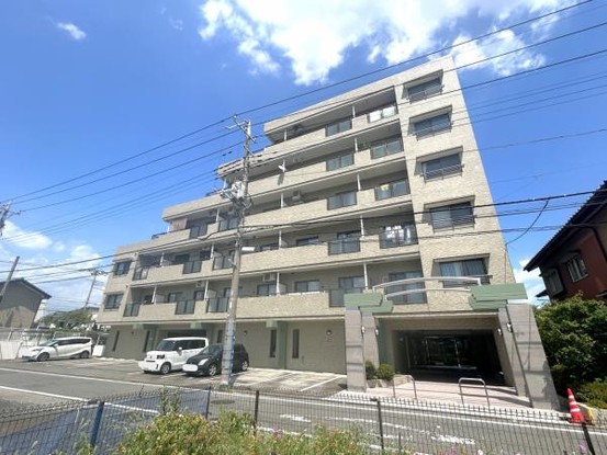 apartment 群馬県前橋市昭和町２丁目
地図を見る