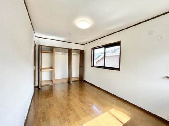 detached 大阪府南河内郡河南町さくら坂１丁目
地図を見る