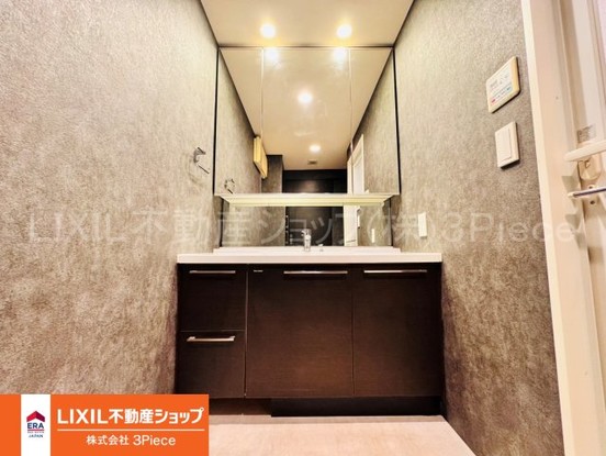 apartment 山梨県甲府市後屋町737-3-2F
