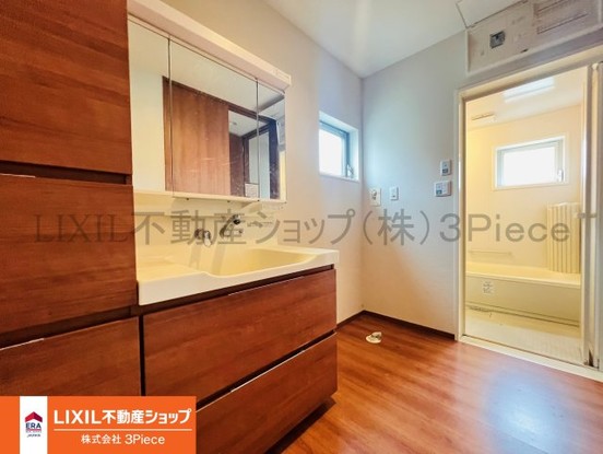 detached 山梨県甲府市後屋町737-3-2F