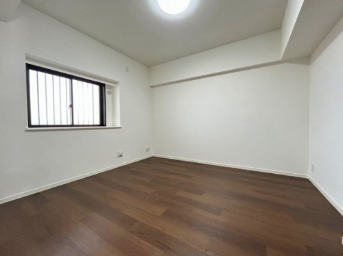 apartment 静岡県沼津市新沢田町
地図を見る