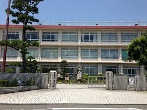 apartment 神奈川県平塚市四之宮2-15-27