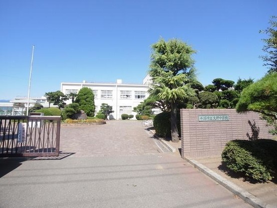 apartment 神奈川県平塚市四之宮2-15-27