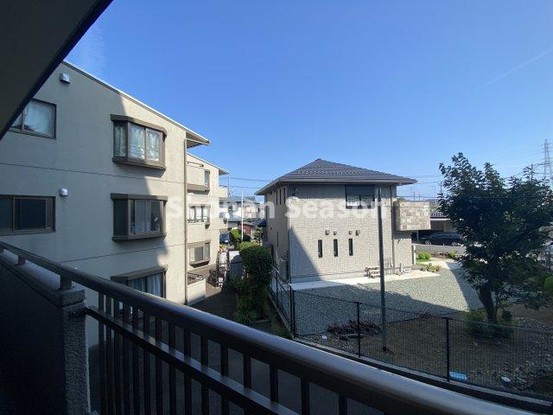 apartment 神奈川県海老名市中新田３丁目
地図を見る
