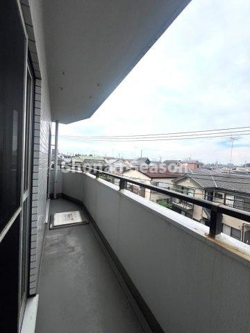 apartment 神奈川県座間市ひばりが丘３丁目
地図を見る