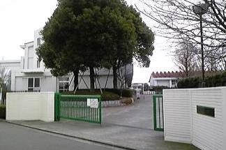 apartment 神奈川県平塚市日向岡２丁目
地図を見る