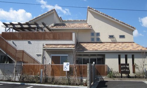 apartment 神奈川県綾瀬市蓼川２丁目
地図を見る