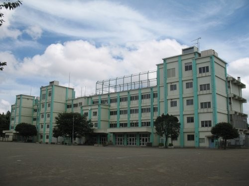 apartment 神奈川県大和市西鶴間３丁目
地図を見る