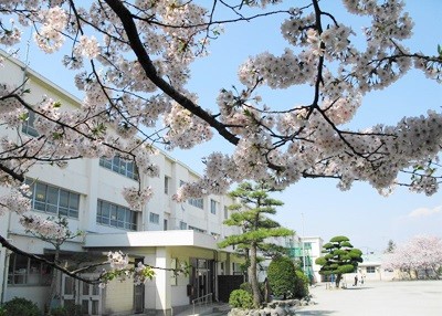 apartment 神奈川県平塚市四之宮2-15-27